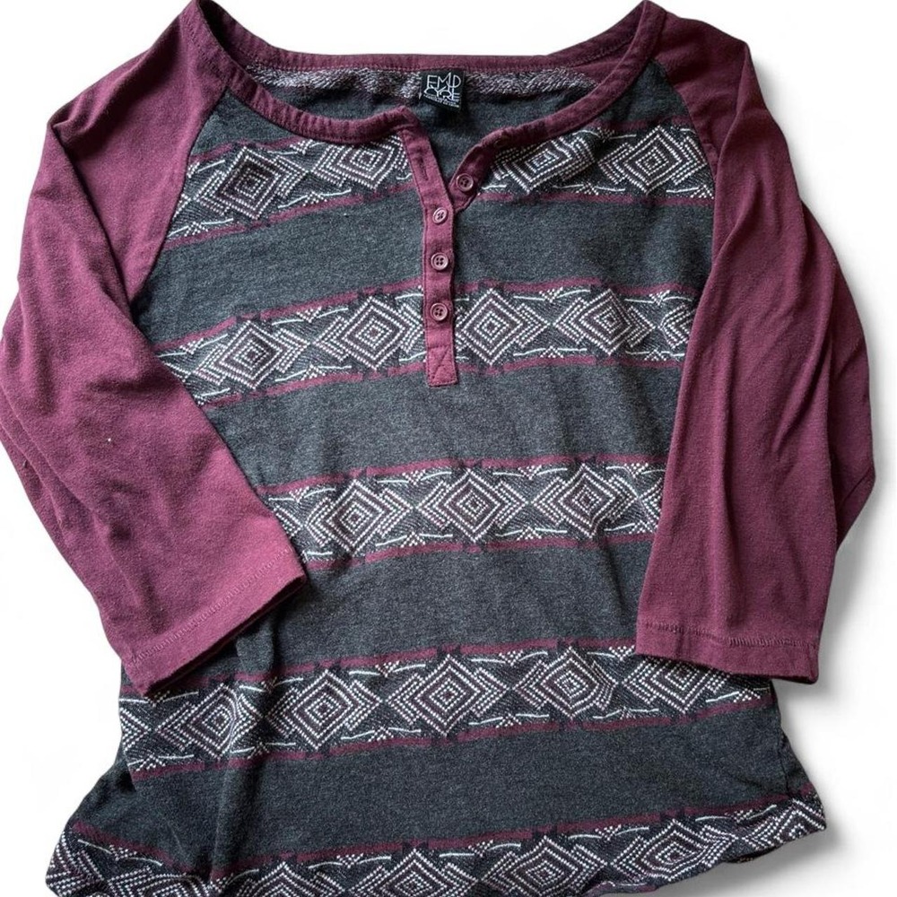 Empyre Mens Aztec Pattern Henley Baseball Tee Charcoal Burgundy Large